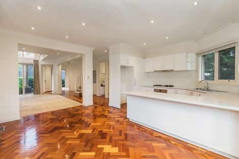 Property photo of 4/1216 Old Burke Road Kew East VIC 3102