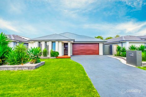 Property photo of 8 Medinah Point Medowie NSW 2318