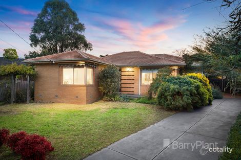 Property photo of 11 Carmyle Court Bundoora VIC 3083