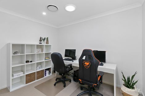 Property photo of 6 Penda Circuit Victoria Point QLD 4165