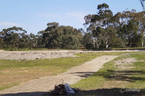 Property photo of 30 Shepherds Hut Road Langwarrin South VIC 3911