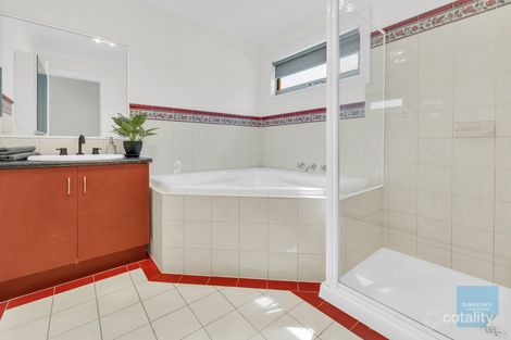 Property photo of 34 Studley Park Way Caroline Springs VIC 3023