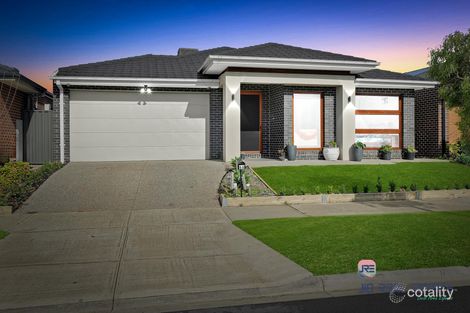 Property photo of 14 Veltins Way Strathtulloh VIC 3338