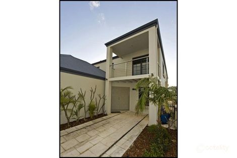 Property photo of 2 Riverina Drive Ascot WA 6104