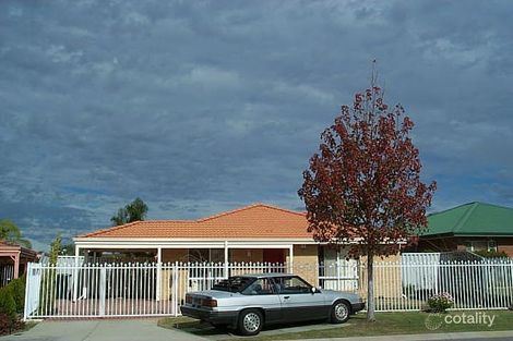 52 Wyperfeld Gdns, Ballajura, WA 6066