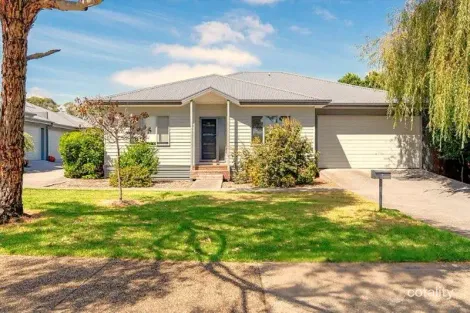Property photo of 467 Waterfall Gully Road Rosebud VIC 3939