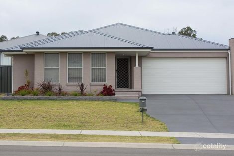 70 Radiant Ave, Bolwarra Heights, NSW 2320
