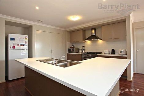 Property photo of 92 Black Dog Drive Brookfield VIC 3338