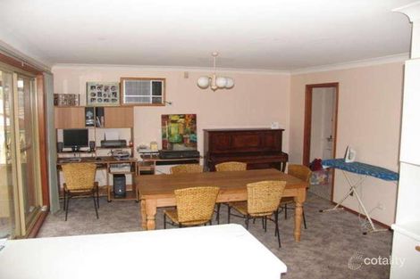 Property photo of 9 Stradbroke Avenue Metford NSW 2323