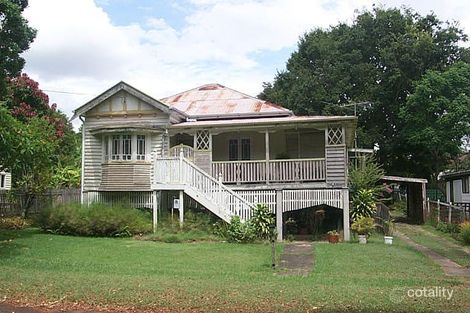 9 Olmai Ave, Eastern Heights, QLD 4305