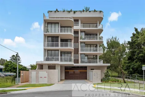 Property photo of 301/86 Halstead Street Coorparoo QLD 4151