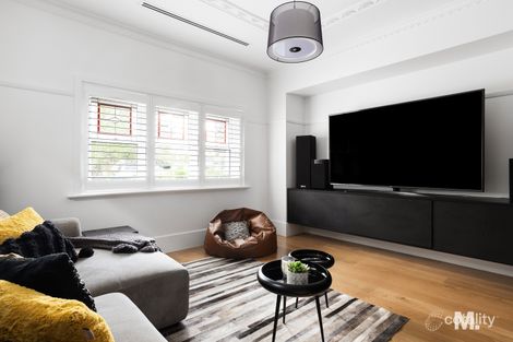 Property photo of 82 McCracken Street Essendon VIC 3040
