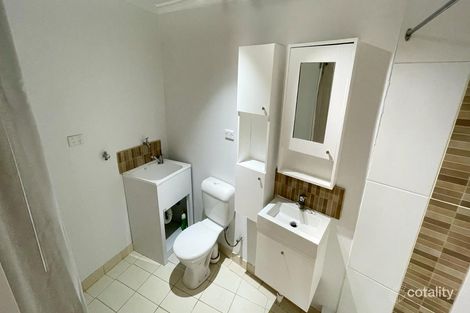 Property photo of 31 Gumnut Crescent Safety Bay WA 6169