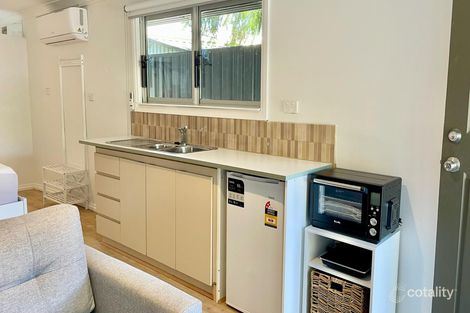 Property photo of 31 Gumnut Crescent Safety Bay WA 6169