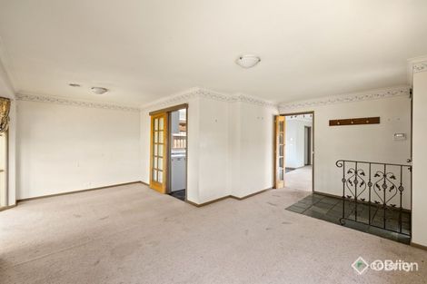 Property photo of 17 Fernlea Avenue Rowville VIC 3178