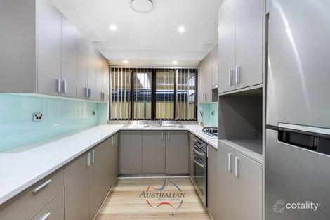 Property photo of 110 Pine Creek Circuit St Clair NSW 2759