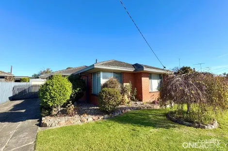 2 GUNTZLER CT, TRARALGON, VIC 3844