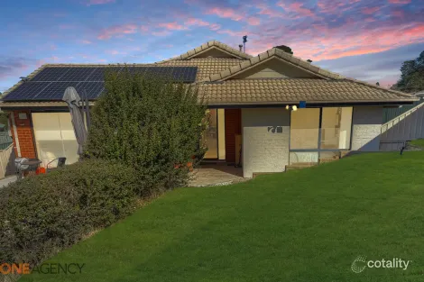 Property photo of 8 Ramsay Close Orange NSW 2800