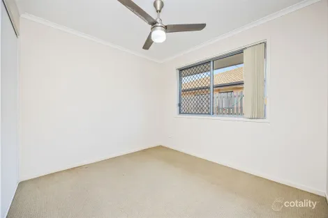 Property photo of 1/62 St Joseph Drive Urraween QLD 4655