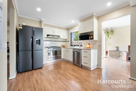 Property photo of 9 Buckland Court Endeavour Hills VIC 3802