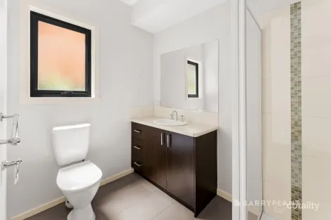 Property photo of 18/958 Plenty Road South Morang VIC 3752