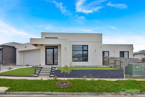 30 Cumberland Dr, Mickleham, VIC 3064