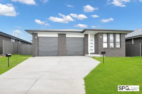 42 Lilac Ave, Lochinvar, NSW 2321