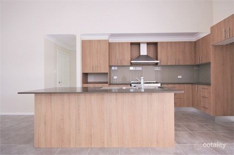 Property photo of 26 Austen Boulevard Spring Farm NSW 2570