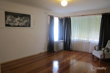 Property photo of 40 Sharpes Road Watsonia North VIC 3087