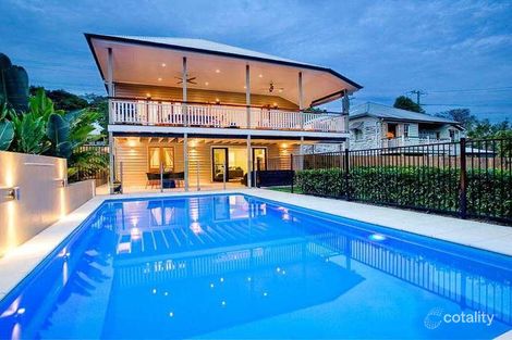 25 Sixth Ave, Kedron, QLD 4031