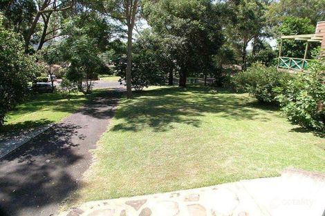 Property photo of 12 Hillcrest Road Empire Bay NSW 2257
