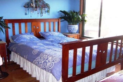 Property photo of 34 Stanley Avenue Farmborough Heights NSW 2526
