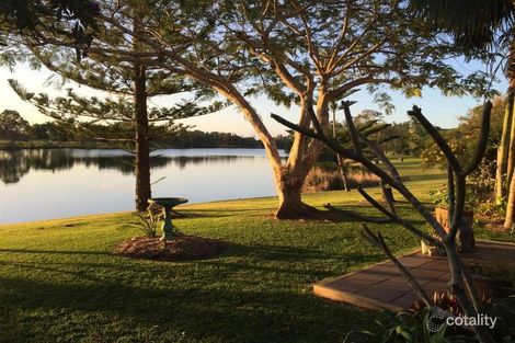 2/1-5 Osprey Dr, Yamba, NSW 2464