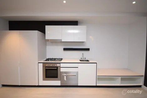 Property photo of 105/40-44 Pakington Street St Kilda VIC 3182