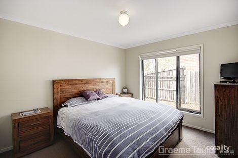 Property photo of 2/22 Lancaster Avenue Newcomb VIC 3219