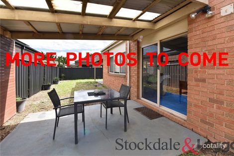 Property photo of 25 Eildon Circuit South Morang VIC 3752