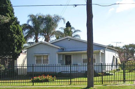 341 Cabramatta Rd W, Cabramatta, NSW 2166