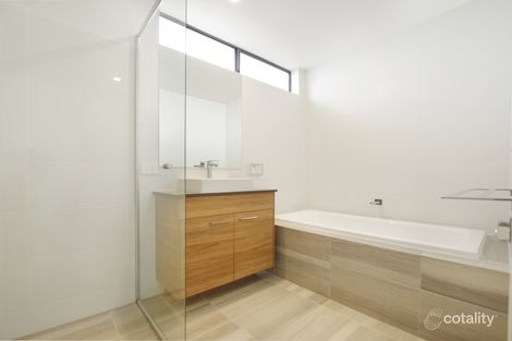 Property photo of 14 Haselgrove Street Gledswood Hills NSW 2557