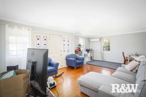 Property photo of 58 Torres Crescent Whalan NSW 2770