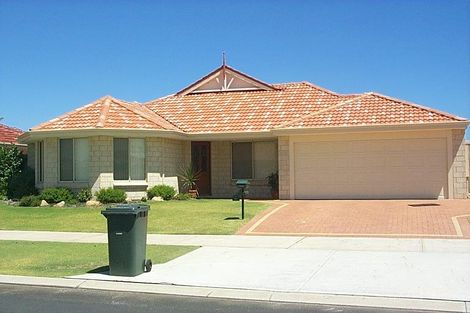 45 Braidwood Dr, Australind, WA 6233