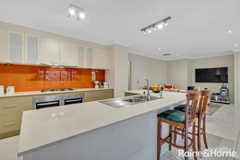 Property photo of 32 Balyang Way Craigieburn VIC 3064