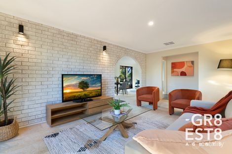 Property photo of 12 St James Court Narre Warren VIC 3805