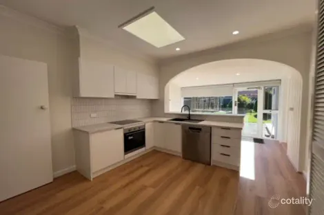 Property photo of 21 Marston Street Bentleigh VIC 3204