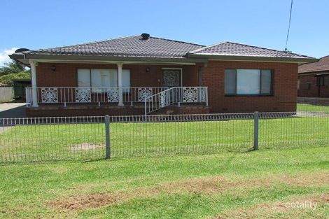 9 Hoskins Ave, Warrawong, NSW 2502