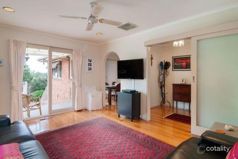 Property photo of 8 Alawara Drive Mooroolbark VIC 3138