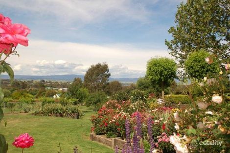 Property photo of 17 Morrow Place Robin Hill NSW 2795