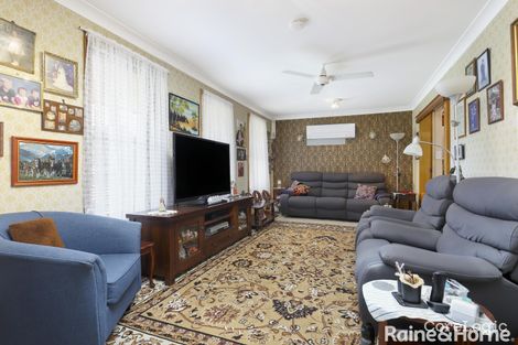 Property photo of 24 Copeland Road Lethbridge Park NSW 2770