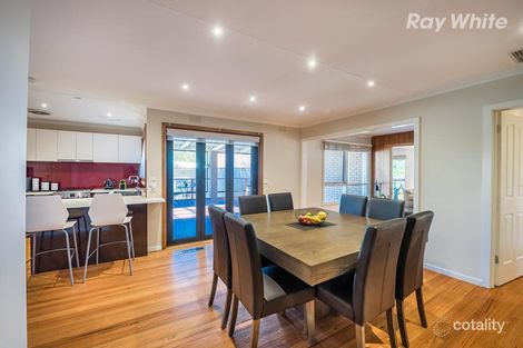 Property photo of 2 York Place Bundoora VIC 3083