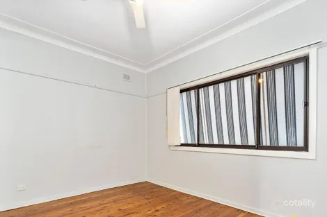 Property photo of 30 Tobys Boulevard Mount Pritchard NSW 2170