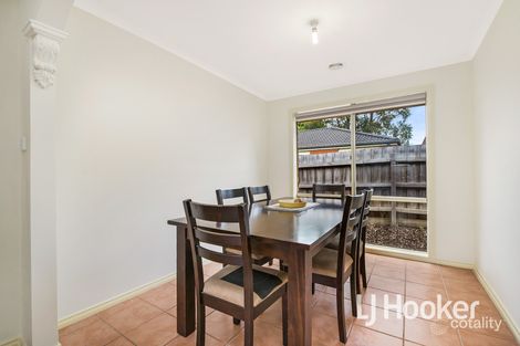 Property photo of 42 Balmoral Way Pakenham VIC 3810